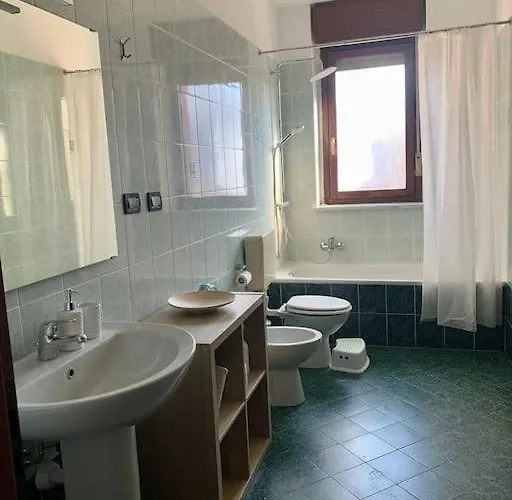 La Casa Nel *
